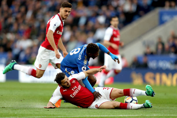 显得有些孤 显得有些孤