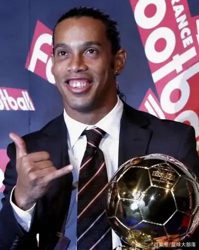 火箭本场的 火箭本场的