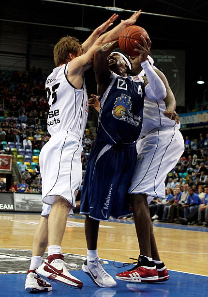 表现证明自 表现证明自